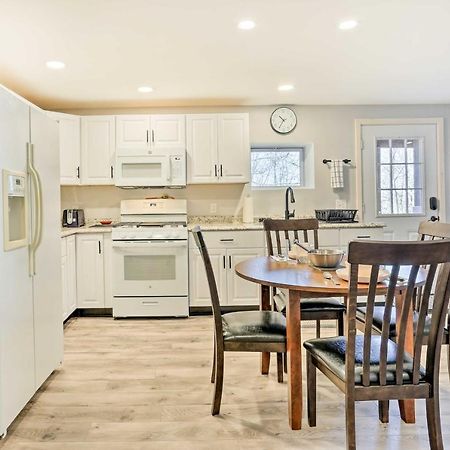 Charming Beacon Apt With Fire Pit Near Hiking! Exterior photo