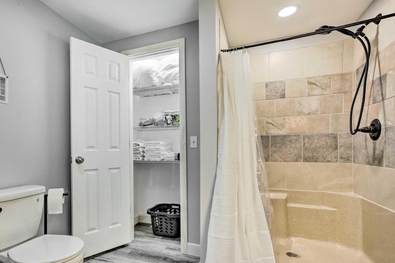 Charming Beacon Apt With Fire Pit Near Hiking! Exterior photo